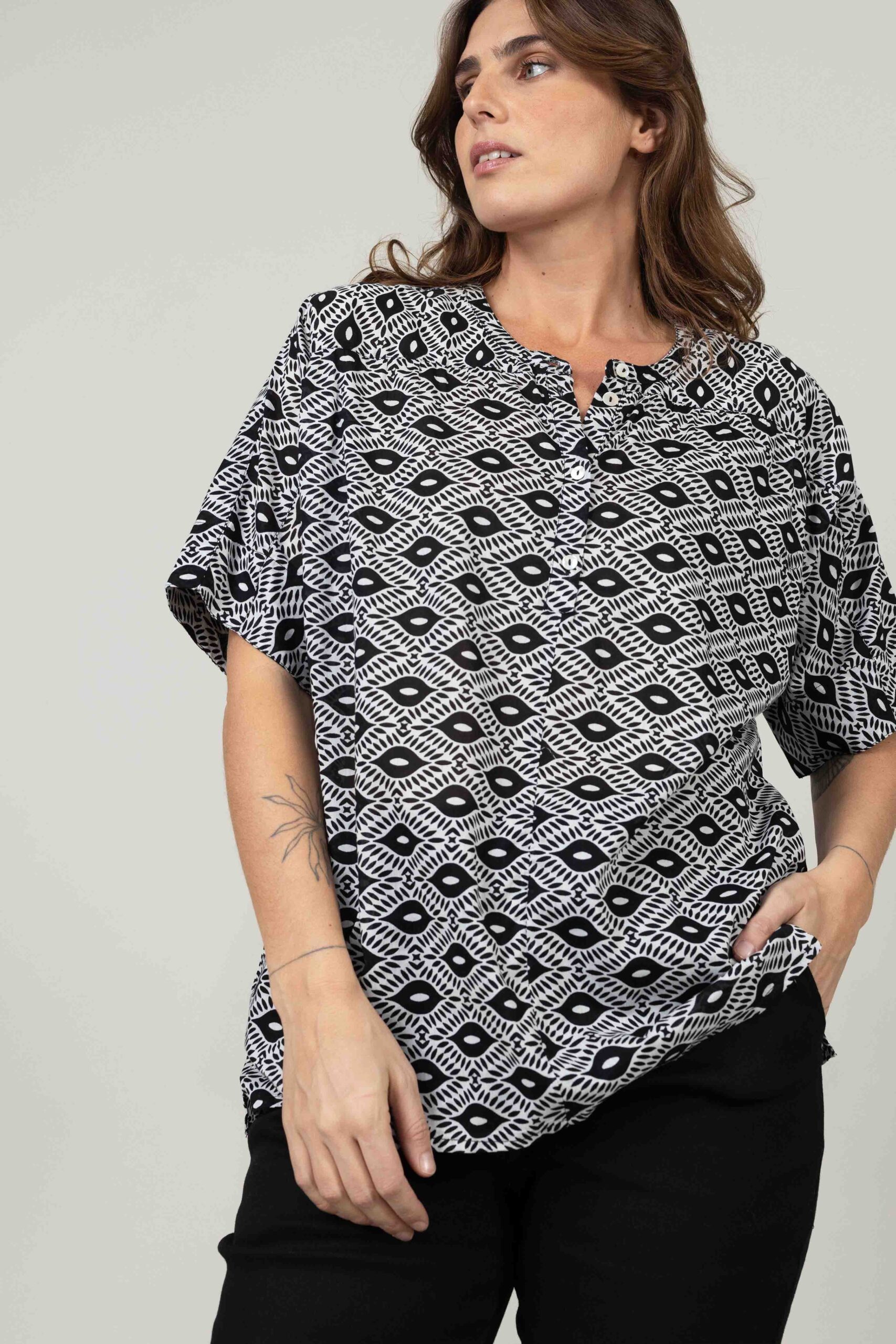 חולצת אלמנט - Occhi