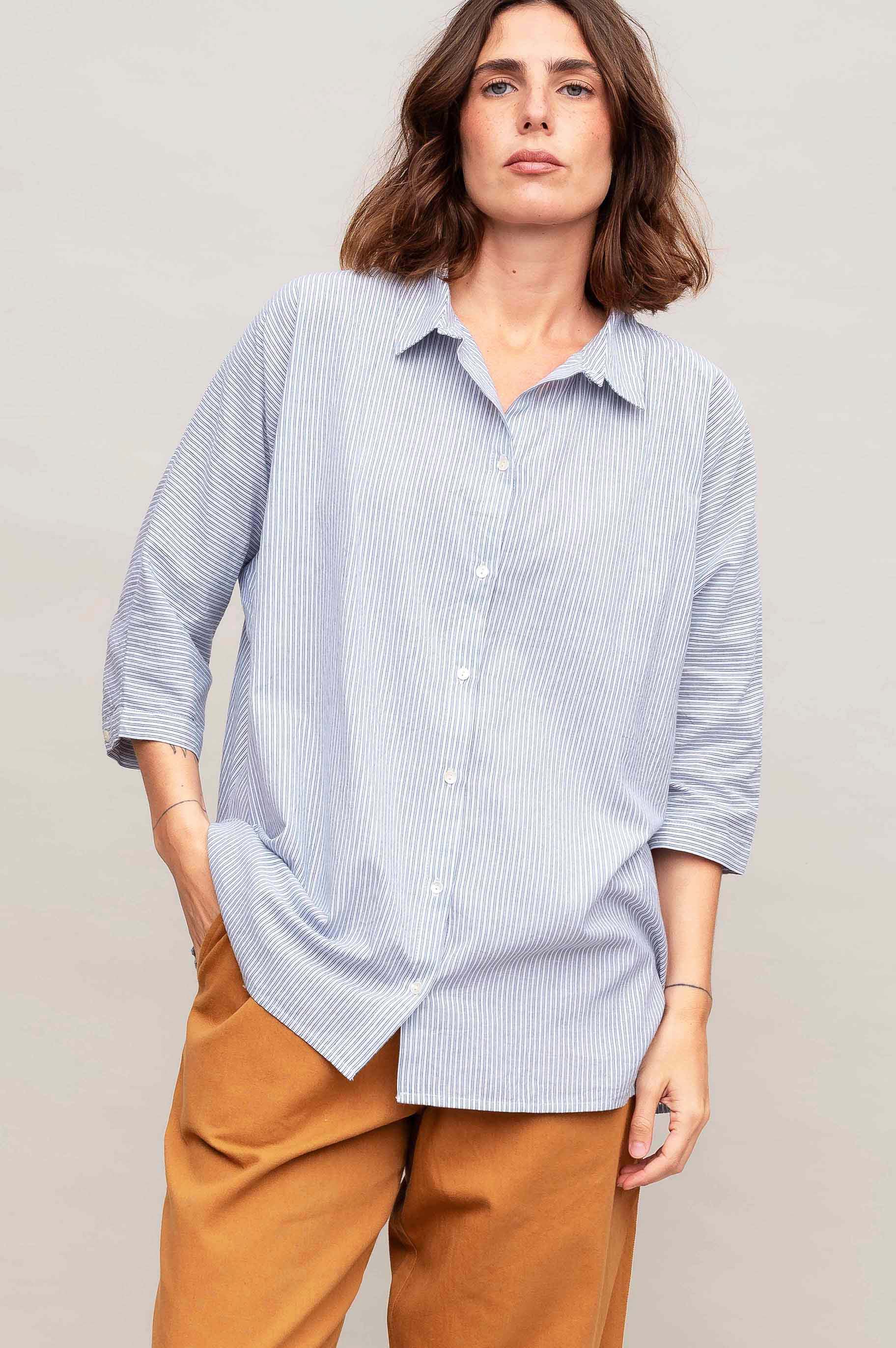 חולצת Vision - פסים דקים