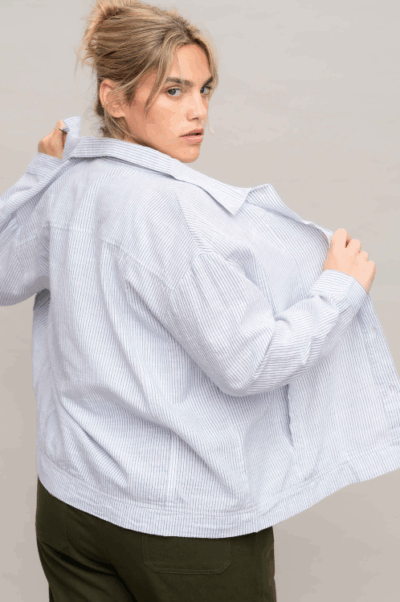 Alternative view of ז'קט White - Lucas