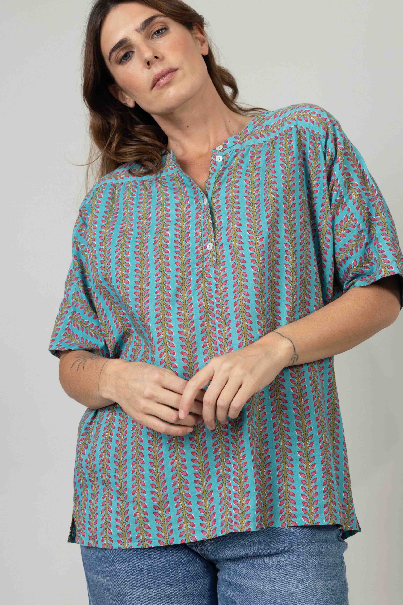 חולצת אלמנט - Tulip Azzurro – תמונה 2