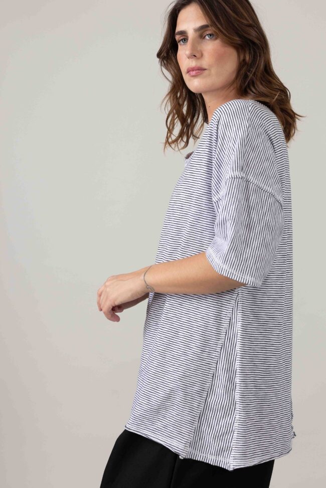 חולצת B&W - Solara