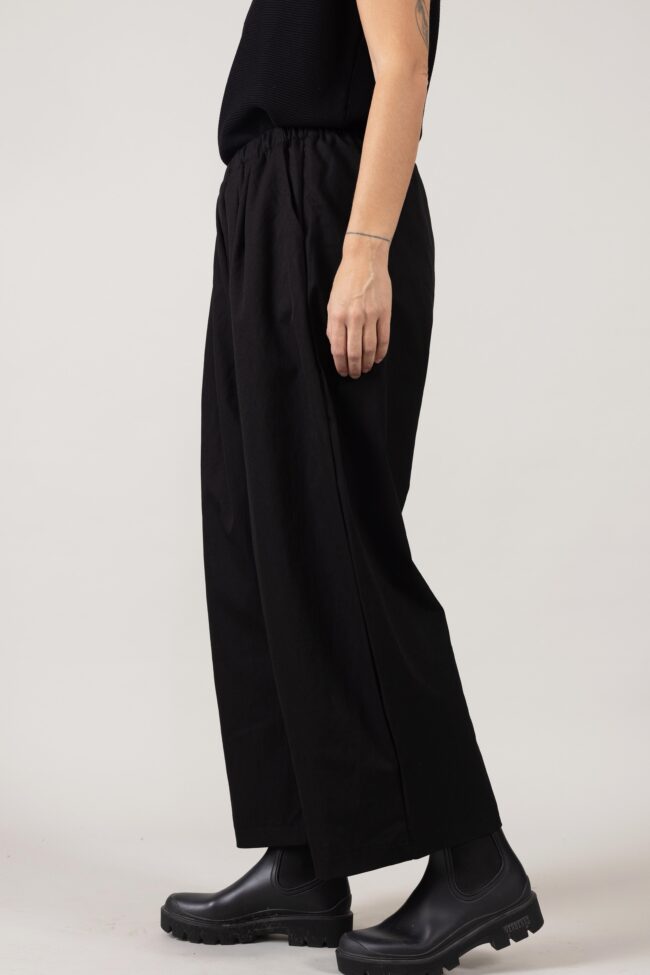 מכנסי Castania - שחור