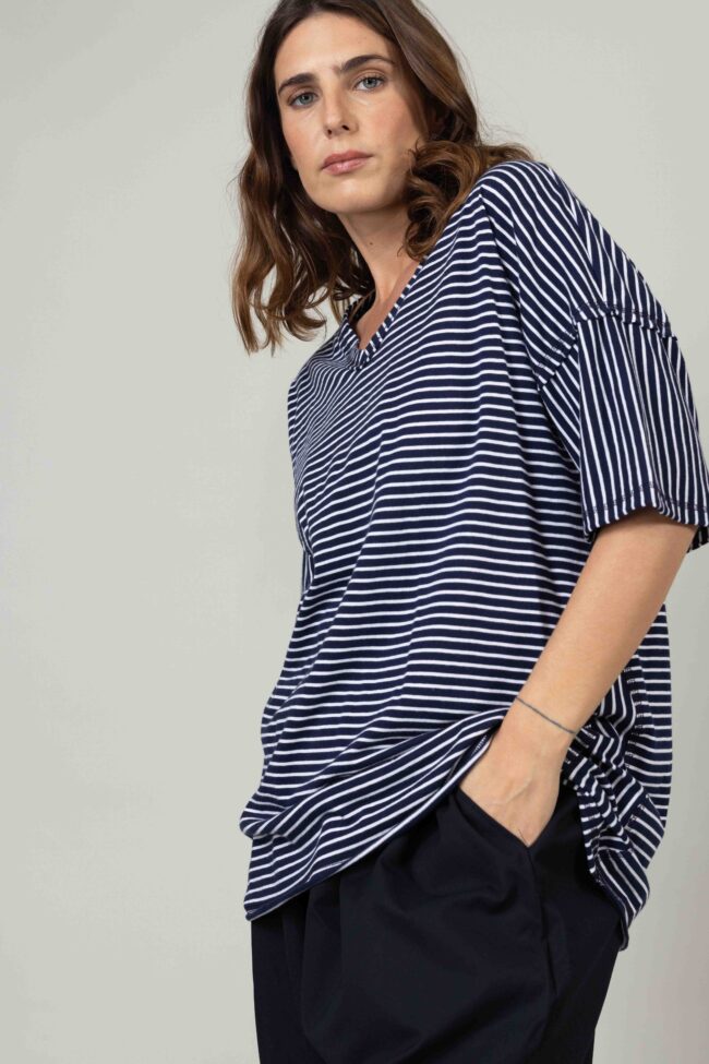 חולצת Solara - נייבי