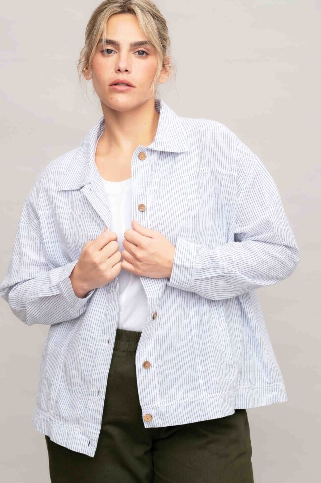 Alternative view of ז'קט White - Lucas