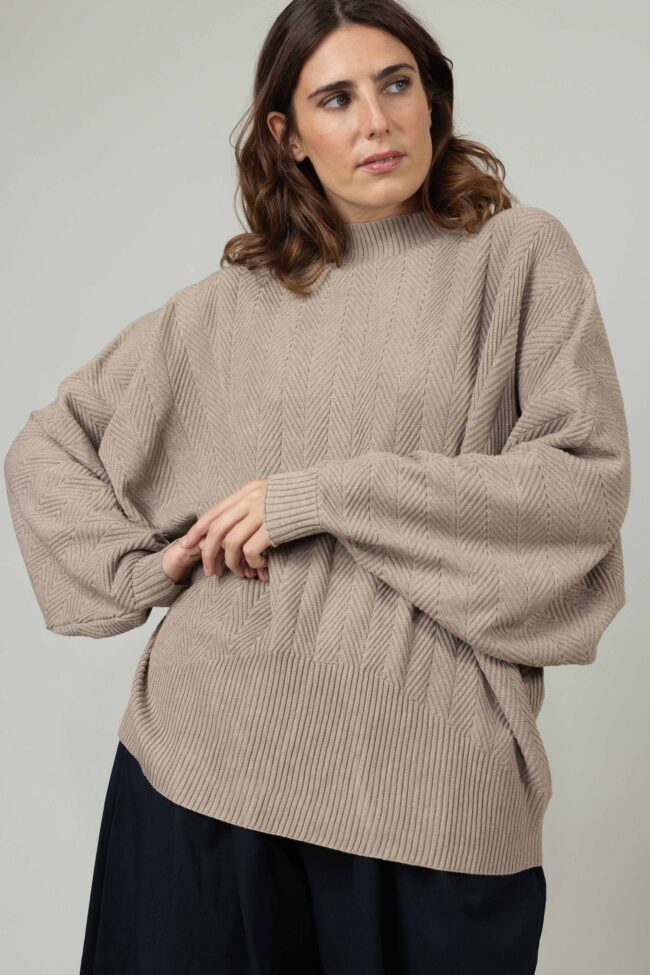 Alternative view of סריג Lungo - בז'