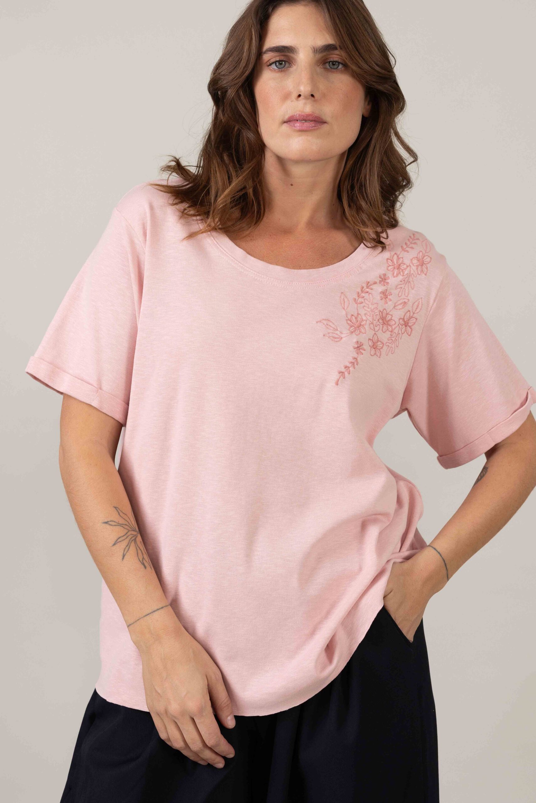 חולצת Pink - Embrosa