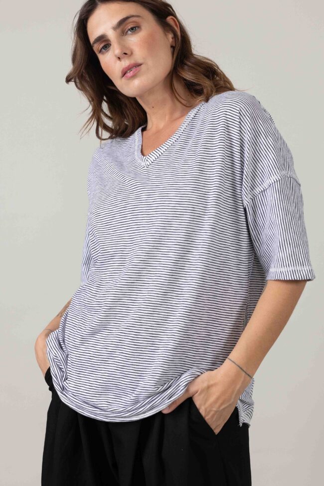 Alternative view of חולצת B&W - Solara